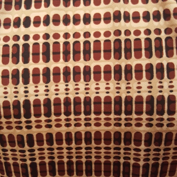 New York&Company halter neck top. - Picture 2 of 8